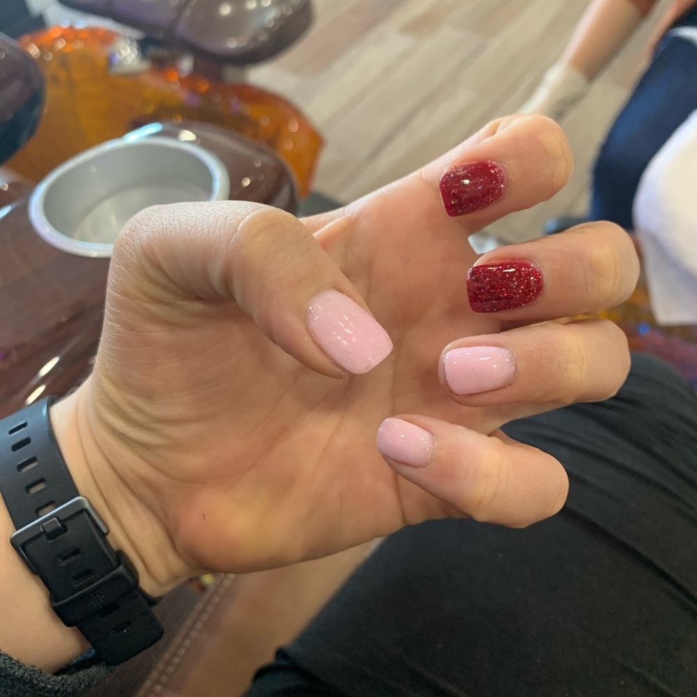 Nails! - Picture 2 of 4